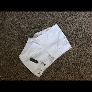 Charlotte Russe Mid-Rise white shorts